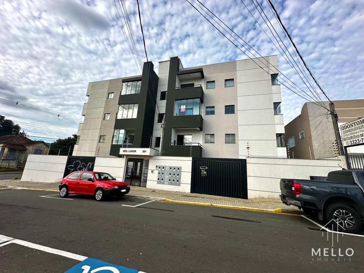 Apartamento à venda, com 2 quartos, 84m²