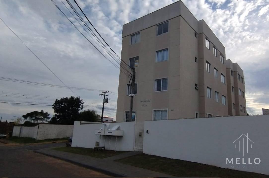 Apartamento em Uvaranas c/ 2 quartos, 48m², à venda
