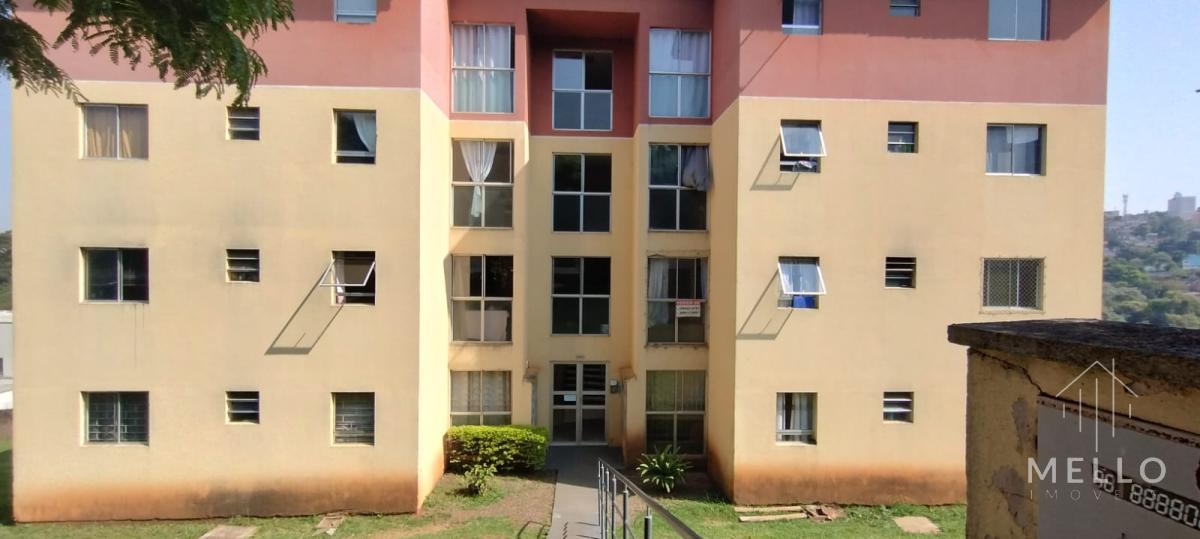 Apartamento em Ponta Grossa, Estrela, com 2 quartos, 51,37m² - Mello Imóveis