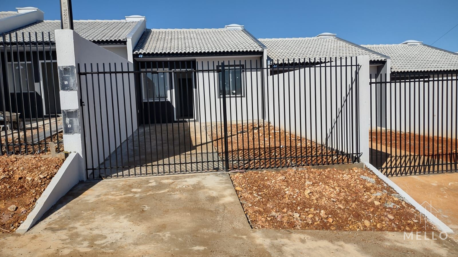 Casa à venda no bairro Cara Cara - Ponta Grossa/PR