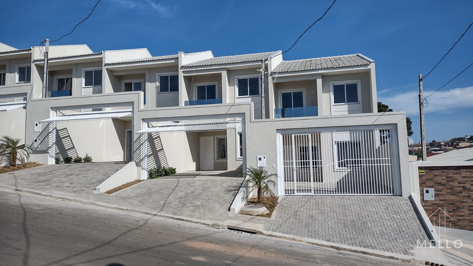 Sobrado à venda no bairro Oficinas - Ponta Grossa/PR