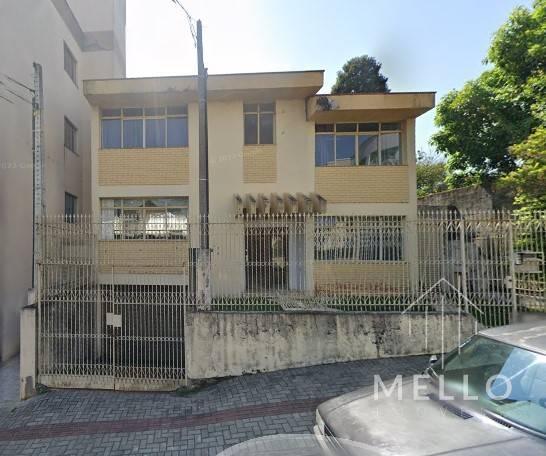Sobrado com 5 quartos, 314m², à venda, Centro