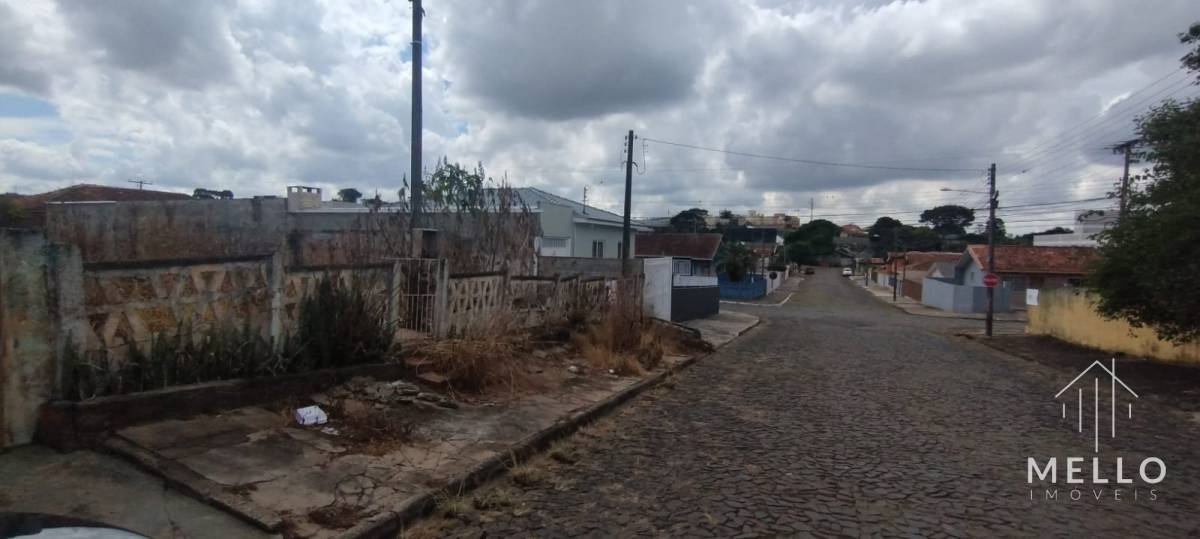 Terreno à venda em Ponta Grossa, Uvaranas, 462m²